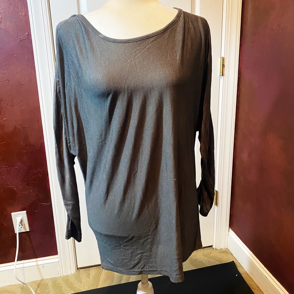 Vince Slate Mesh Inserts Long Sleeve Boatneck Dolman Sleeve top Size Small